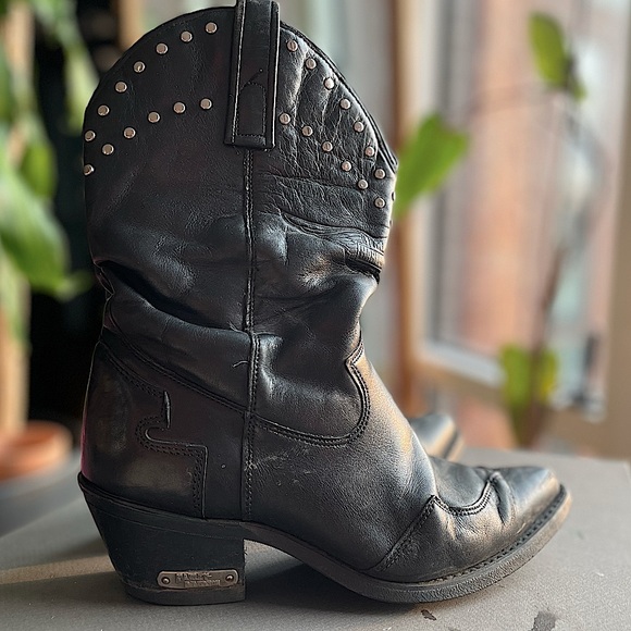 Harley-Davidson Shoes - Harley-Davidson Women’s Studded Cowboy Boots Size 7